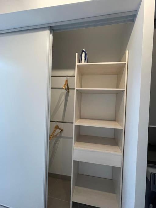 Appartement T2 La Ferte Gaucher A 200M Du Centre Exteriör bild
