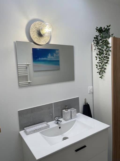 Appartement T2 La Ferte Gaucher A 200M Du Centre Exteriör bild