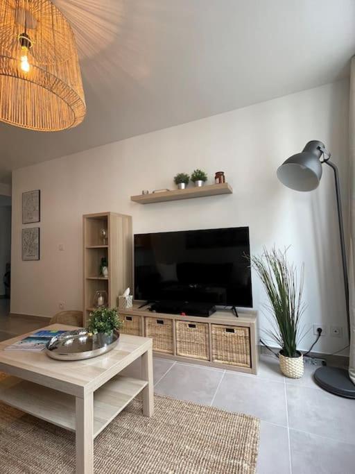 Appartement T2 La Ferte Gaucher A 200M Du Centre Exteriör bild